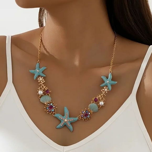 Jewelry - Starfish and Shell Necklace with Gold Chain